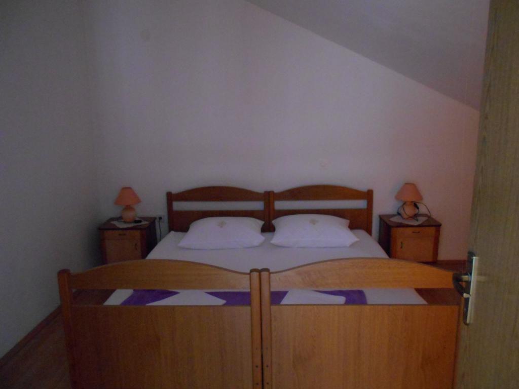 Apartment Kurelic Rab Town Zewnętrze zdjęcie